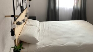 1 bedroom, iron/ironing board, Internet, bed sheets - Apartment in La Cala del Moral (La Cala del Moral)