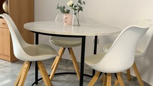 Dining - Apartment in La Cala del Moral (La Cala del Moral)