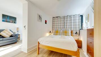 1 bedroom, iron/ironing board, travel crib, free WiFi