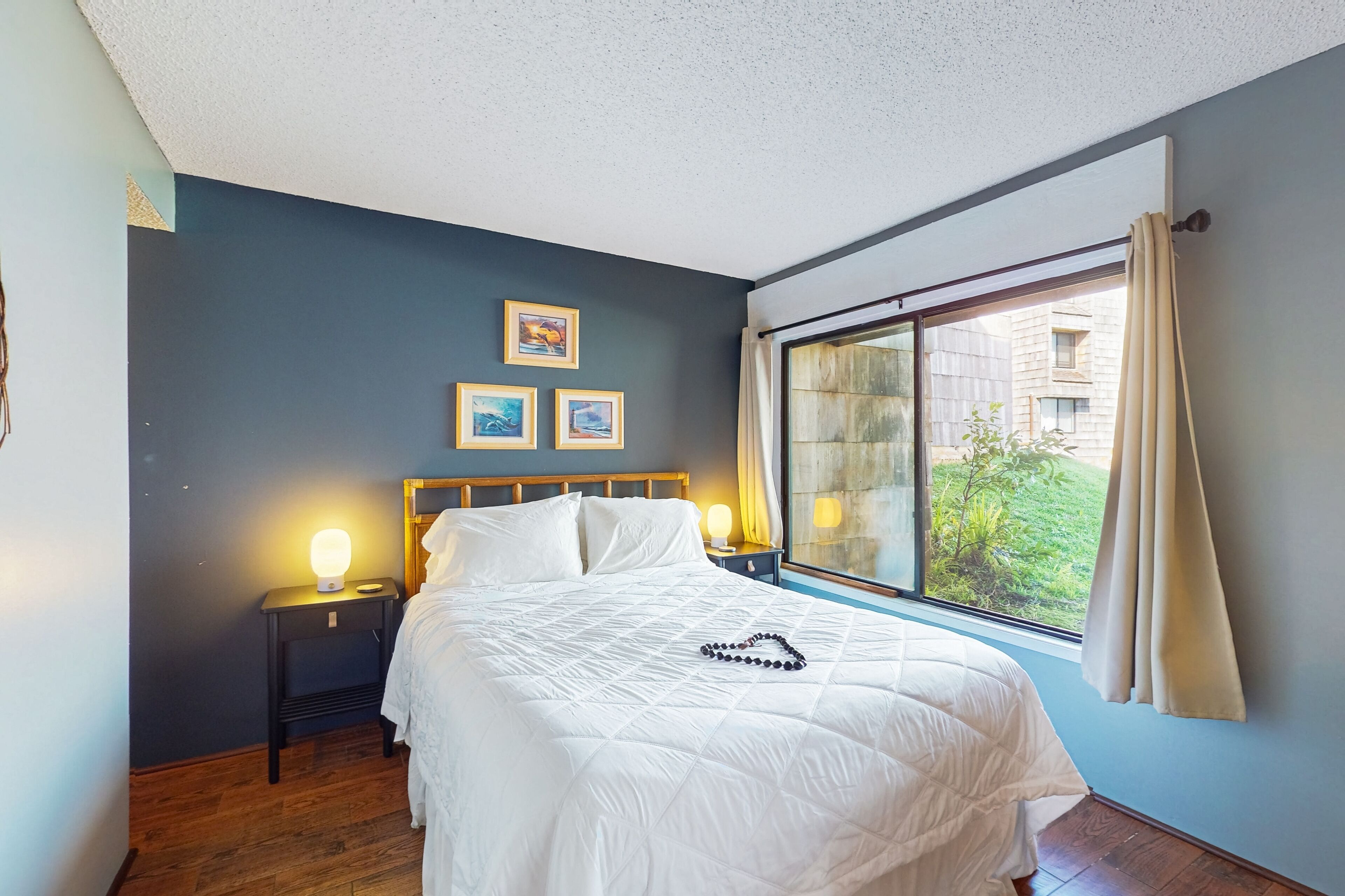 1 bedroom, iron/ironing board, internet, bed sheets