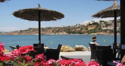 Large 3 Bedroom Property overlooking pool at Las Ramblas Golf. Terrace, Wifi, TV