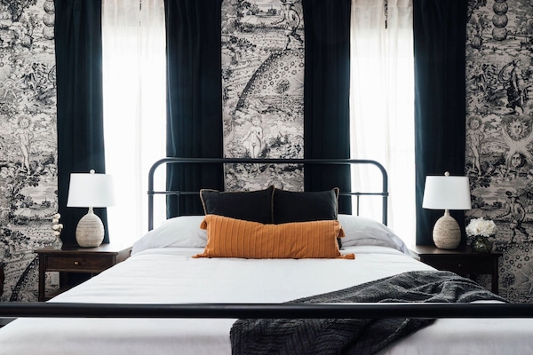 Habitació Deluxe, 1 llit de matrimoni gran | Wifi gratuïta i roba de llit