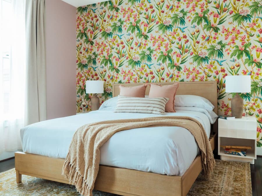 Rom – standard, 1 queensize-seng | Wi-fi (inkludert) og sengetøy