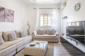 Living area - Appartement Ensoleillé Au Coeur de Tanger (Tanger)