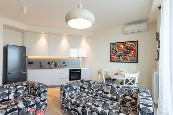 Exclusive Apartment | Private kitchen | Full-sized fridge, oven, dishwasher, espresso maker - Belgrade Center Apartments Lux BW (Belgrade)