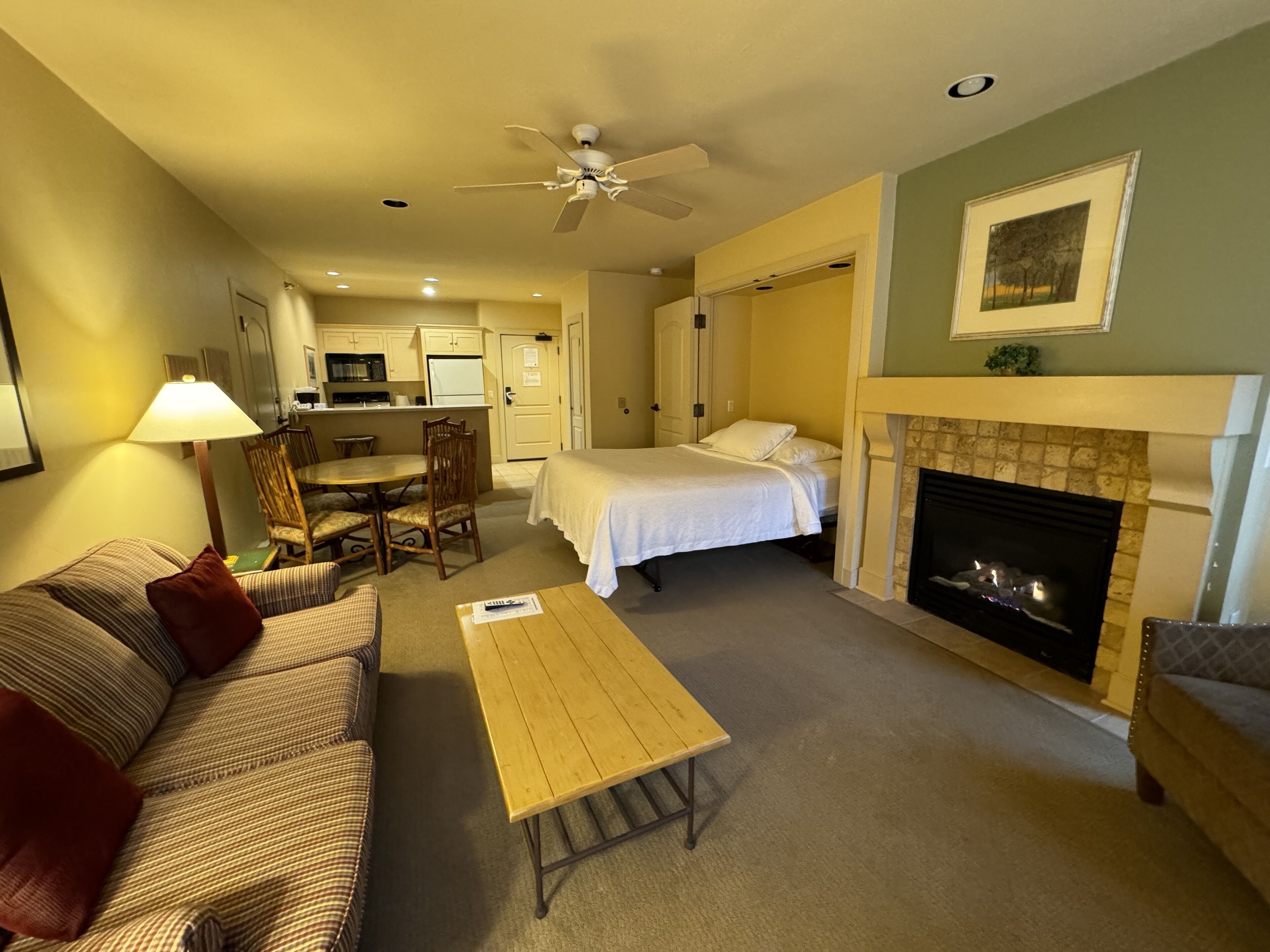 Stone Harbor, Sturgeon Bay Room, Prices & Reviews Travelocity