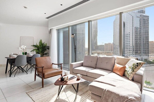 House - Silkhaus Large Studio in Difc Ideal for Business (Dubai)