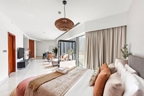 House | Internet - Silkhaus Large Studio in Difc Ideal for Business (Dubai)