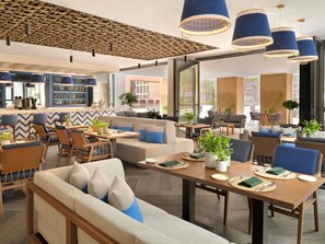 Restaurant - Mercure Dubai Deira (Dubai)