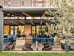 Bar (en el alojamiento)