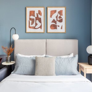 Studio | Internet - Silkhaus Prime Burj Khalifa View Difc Gym Pool (Dubai)