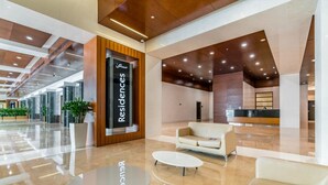 Studio, Accessible - Silkhaus Modern Burj Khalifa View Balcony Difc (Dubai)