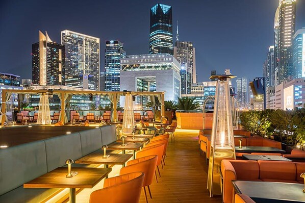 Studio, Accessible - Silkhaus Modern Burj Khalifa View Balcony Difc (Dubai)