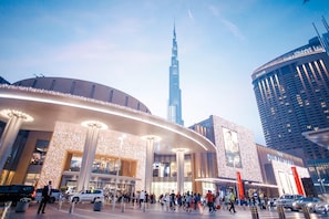 Room - Silkhaus Burj Khalifa Walking Distance New Tower (Dubai)