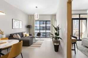 Apartment, Accessible - Silkhaus Burj Khalifa Breathtaking View Pool Gym (Dubai)