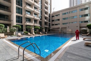 Studio, Accessible | Internet - Silkhaus Fountains View Prime Downtown Gym Pool (Dubai)