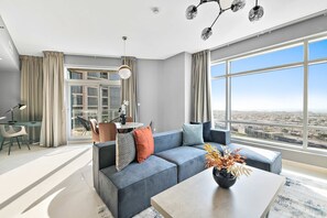 Apartment | 1 bedroom, Internet - Silkhaus High Floor With New Furniture Balcony (Dubai)
