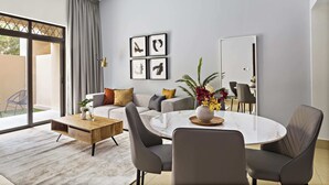 Apartment | 1 bedroom, Internet - Silkhaus With Private Garden Peaceful Old Town (Dubai)