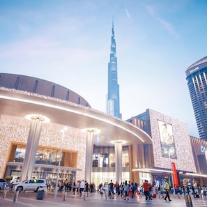 Room - Silkhaus Spacious Pad Downtown Near Burj Khalifa (Dubai)