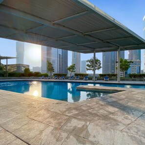 Studio | Internet - Silkhaus Spacious Central Park Studio (Dubai)