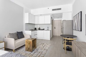 Studio - Silkhaus Cozy Studio in Luma21 Community Vibes (Dubai)