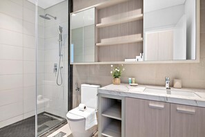 1 bedroom, Internet - Silkhaus Casual Chic in JVC Community Vibes (Dubai)