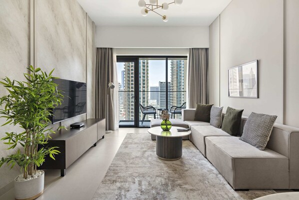 Apartment | 1 bedroom, Internet - Silkhaus Elegant Downtown Premium Tower w Pool (Dubai)