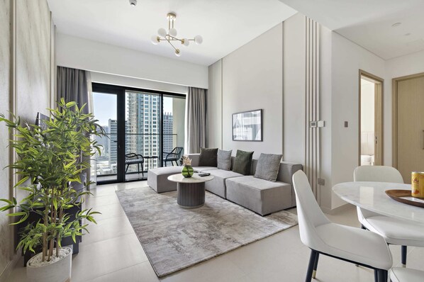 Apartment | 1 bedroom, Internet - Silkhaus Elegant Downtown Premium Tower w Pool (Dubai)