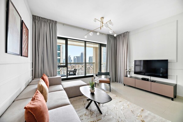 1 bedroom, Internet - Silkhaus Chic Close to Burj Khalifa Balcony Wifi (Dubai)