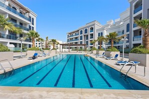 Studio, Accessible | Internet - Silkhaus Chic Kitchen Pool Gym Art Gardens (Dubai)