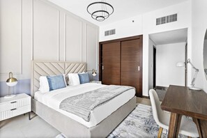 Apartment, Accessible - Silkhaus Dubai Marina Sparkle Tower Pool Gym (Dubai)