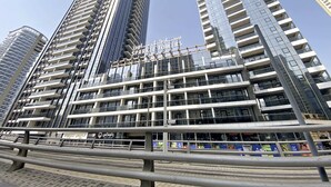 Apartment, Accessible - Silkhaus Dubai Marina Sparkle Tower Pool Gym (Dubai)