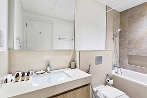 Apartment, Accessible - Silkhaus Modern Chic in New Tower Pool Gym (Dubai)