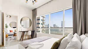 House, Accessible - Silkhaus Modern Pad With Pool Gym Near Reem Park (Abu Dhabi)