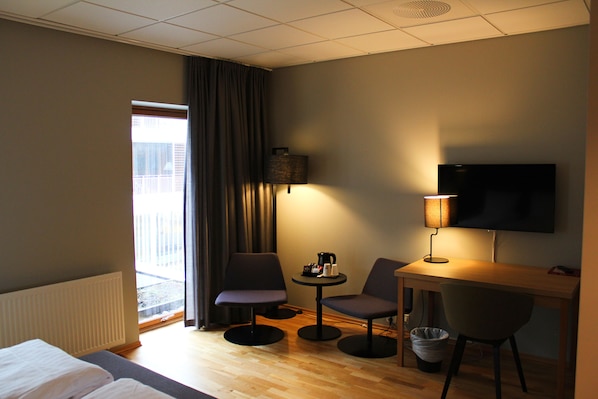 Classic Room | 1 bedroom, desk, laptop workspace, soundproofing