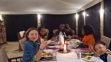 Frokostbuffé er inkludert hver dag