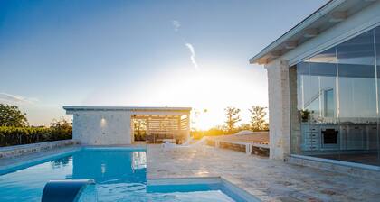 Villa Tra i Due Mari con Spa by Pugliadamare