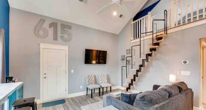 New walkable home with FREE off-street parking and 2 king beds