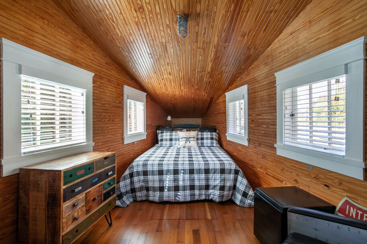 1 quarto, Wi-Fi de cortesia, roupa de cama