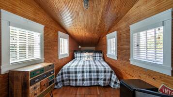1 quarto, Wi-Fi de cortesia, roupa de cama