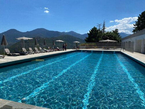 Charmant appartement avec jardin et terrasse !