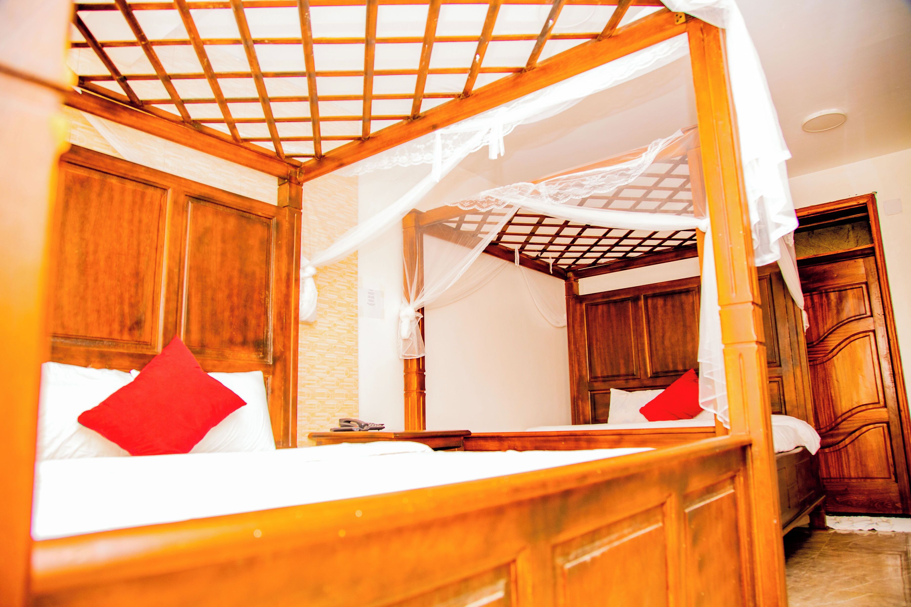 twin room | desk, free wifi