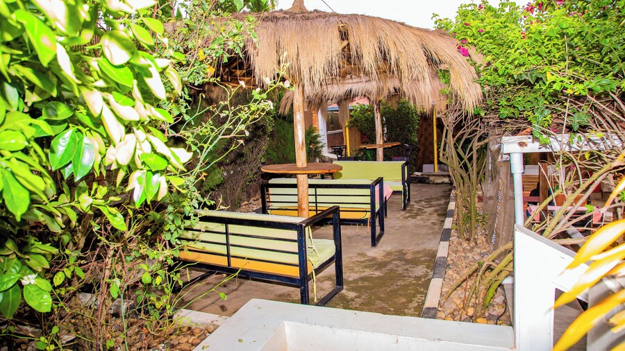 The Keza Hotel and Apartments