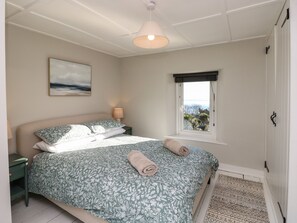 2 bedrooms, individually decorated, individually furnished, free WiFi - Saltwater Cottage (Ventnor)