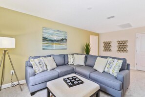 TV - Amazing Pool Home with Spa and Game Room-1588TL (Davenport)