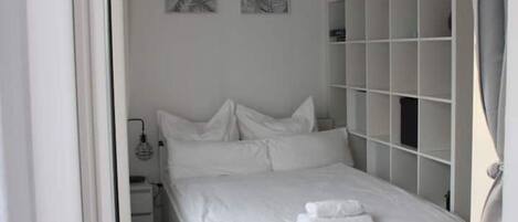 1 غرفة نوم وواي فاي وملاءات أسرّة