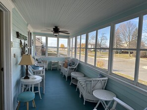 Interior - Jimmy's Beach House "A" - 1/2 block to Ludington's City Beach Family unit. (Ludington)