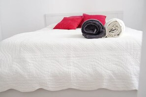 1 habitación, wifi y ropa de cama