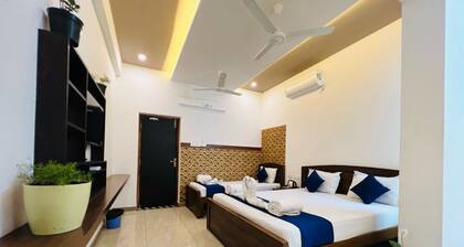 Raja residency near ISHA ADIYOGI ALANDURAI Siruvani Coimbatore ,Tamilnadu, India