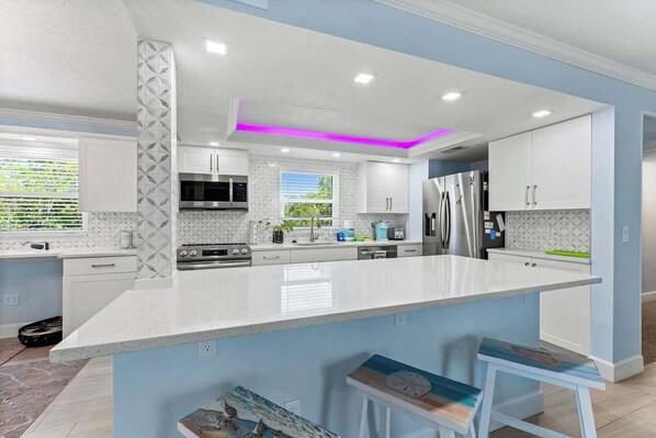 Fridge, microwave, oven, dishwasher